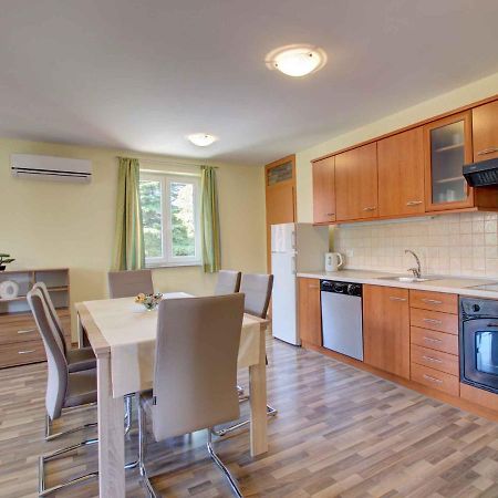 Apartment Jerman III 伊佐拉 外观 照片