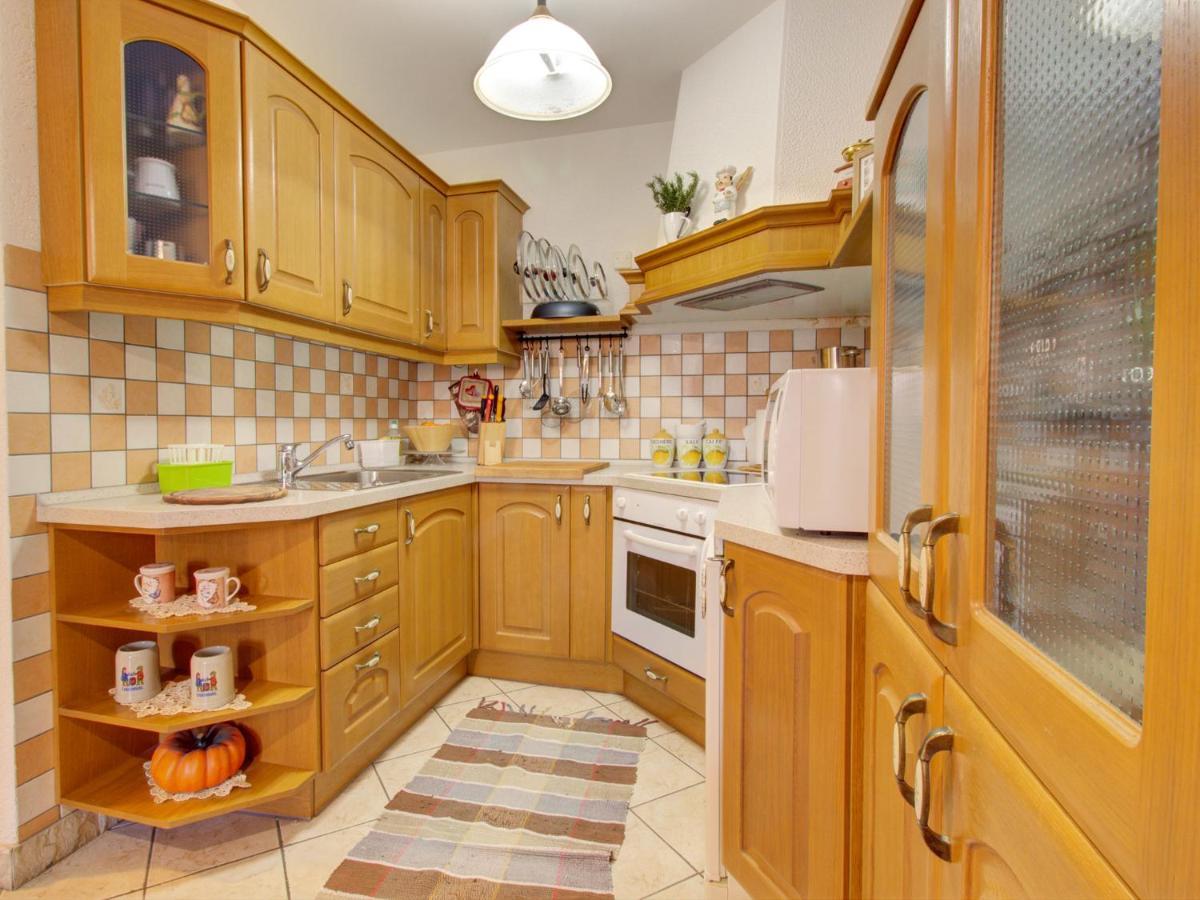 Apartment Jerman III 伊佐拉 外观 照片
